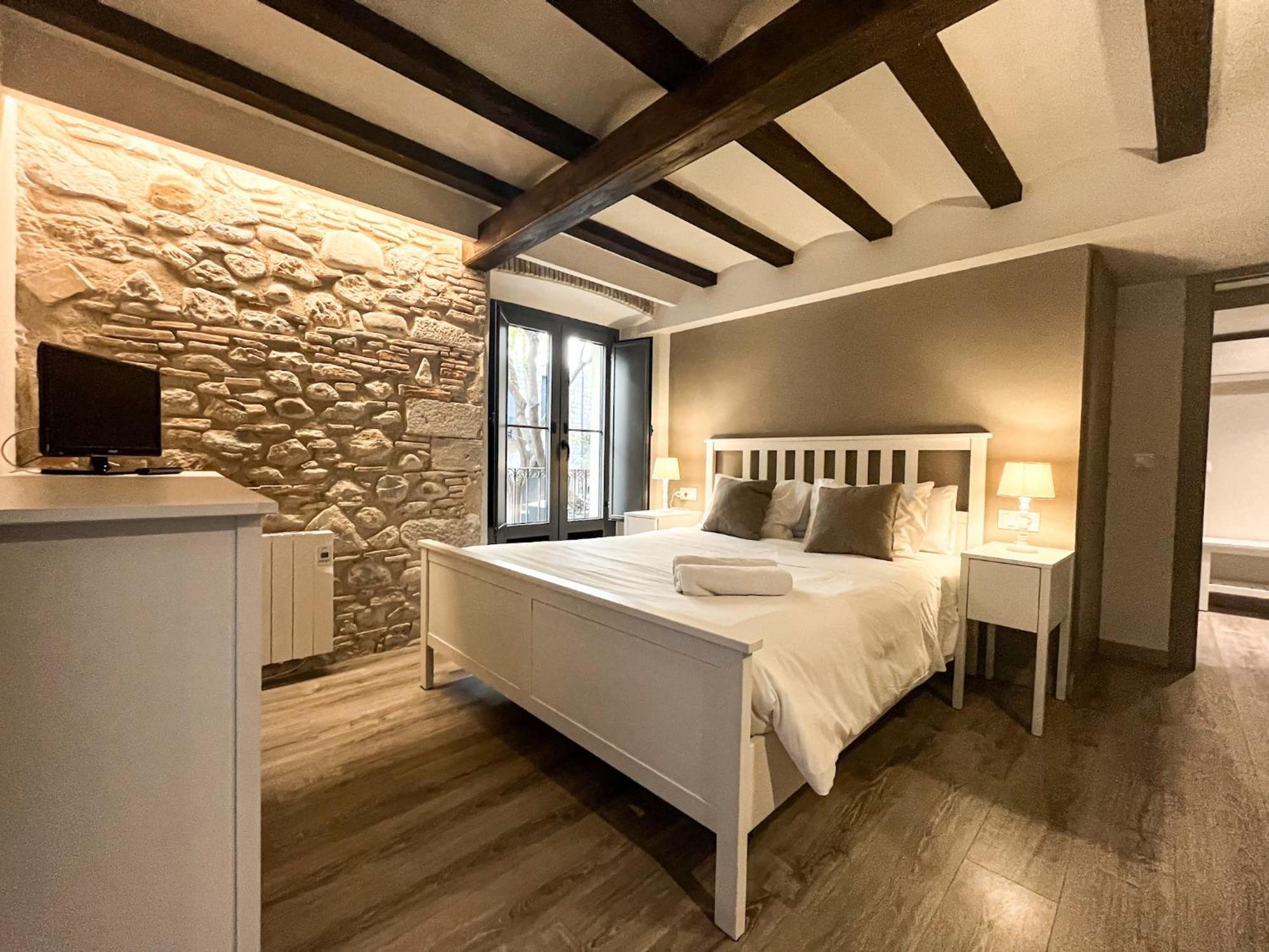 Old Town Duplex With Character Apartment Херона Екстериор снимка